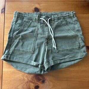 Women’s American Eagle Shorts NWOT